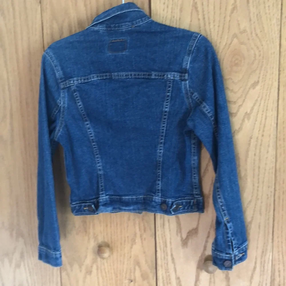 Levi’s girls Vintage Jean Jacket Size XL (14)